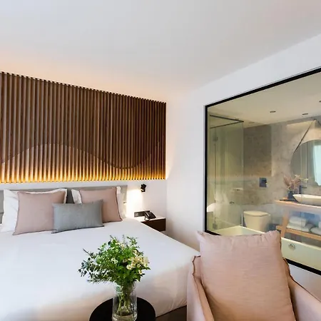 Hotel Old Port 3*