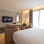 Old Port Hotel 3*
