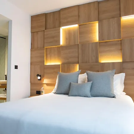 Old Port Hotell