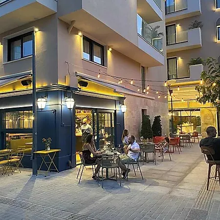 Hotel Old Port Limassol