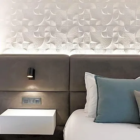 Old Port Hotel 3*
