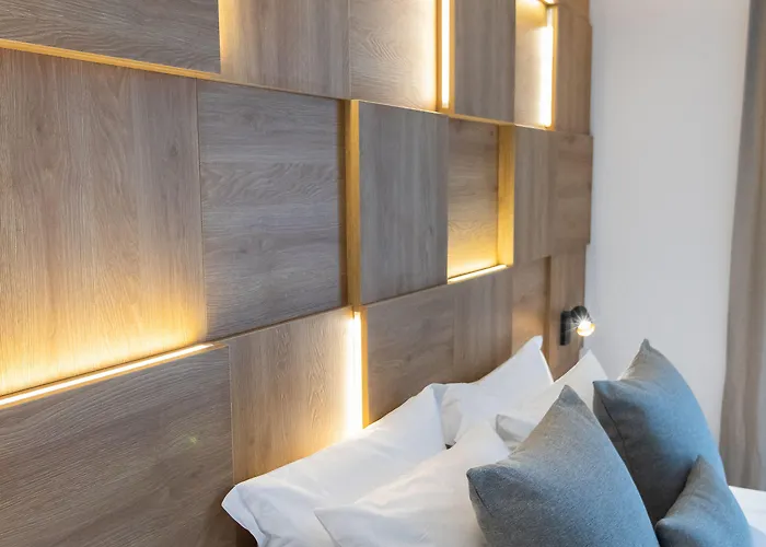 Hotel Old Port Limassol