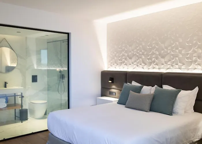 Hotel Old Port Limassol