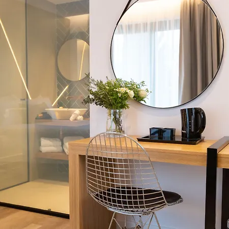 Old Port Ξενοδοχείο