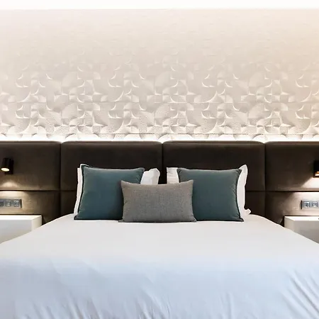 Old Port Ξενοδοχείο